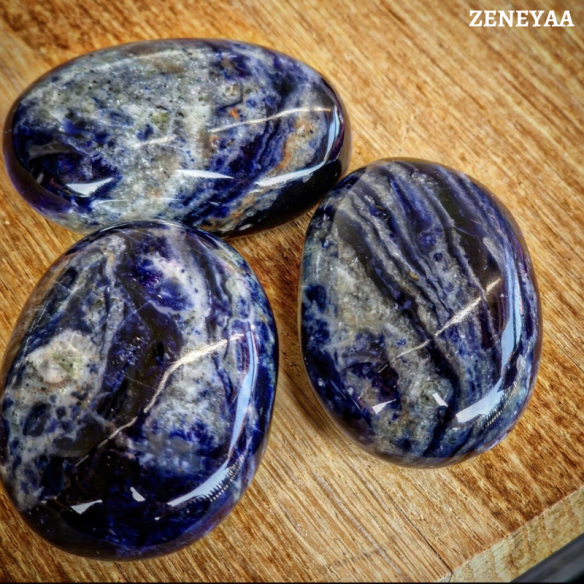 Galet Sodalite